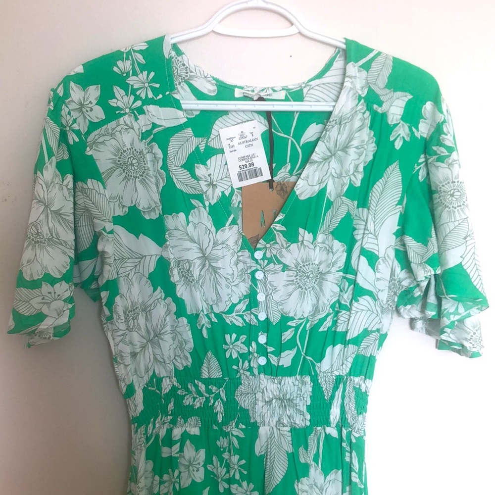 Gorgeous flowy green & white dress- size M - Picture 1 of 8
